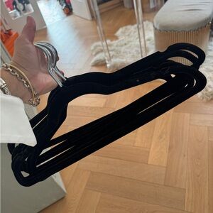 Set of 30 Black Velvet Hangers